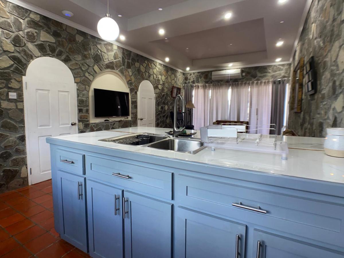 Отель Stonetrail Arnos Vale Экстерьер фото